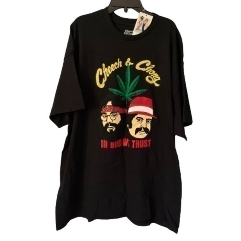NWT. CHEECH & CHONG In Bud We Trust Shirt